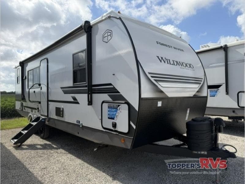 Topper's RVs Expands Heritage Glen Camper Inventory with New Ultra-Lite Options for Texas Travelers