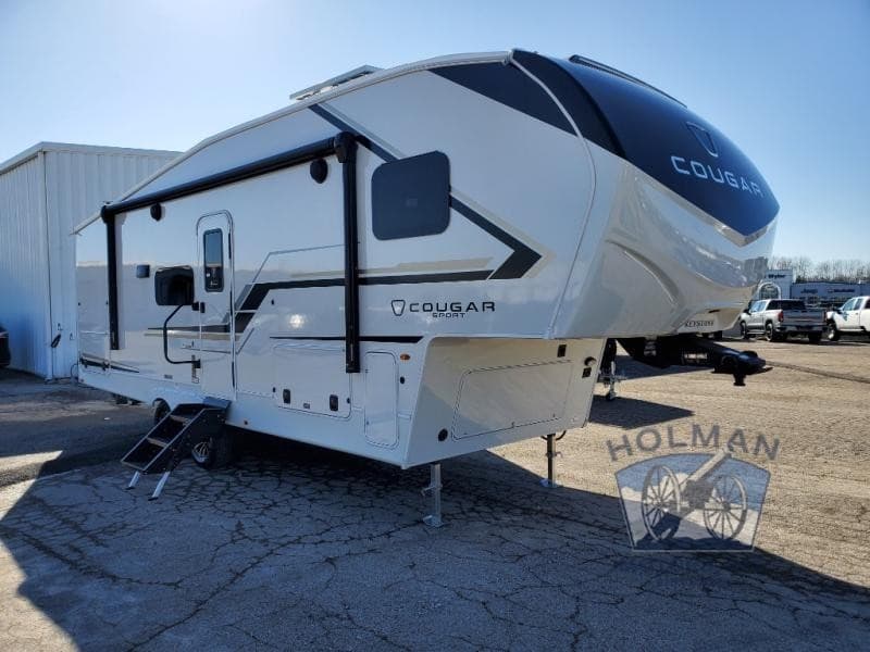 Holman RV Continues to Offer Diverse RV Inventory and Services at Batavia Showroom