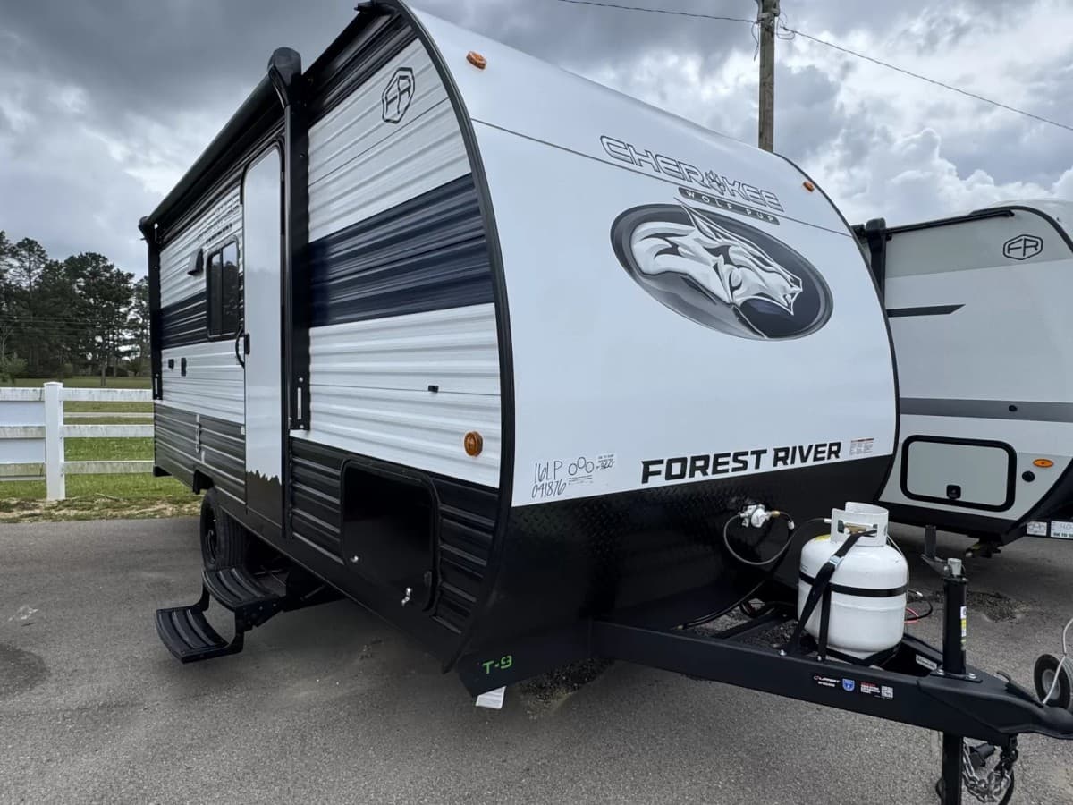 Dad's Camper Outlet Expands Gulfport Inventory to Meet Demand for Pre-Owned RVs