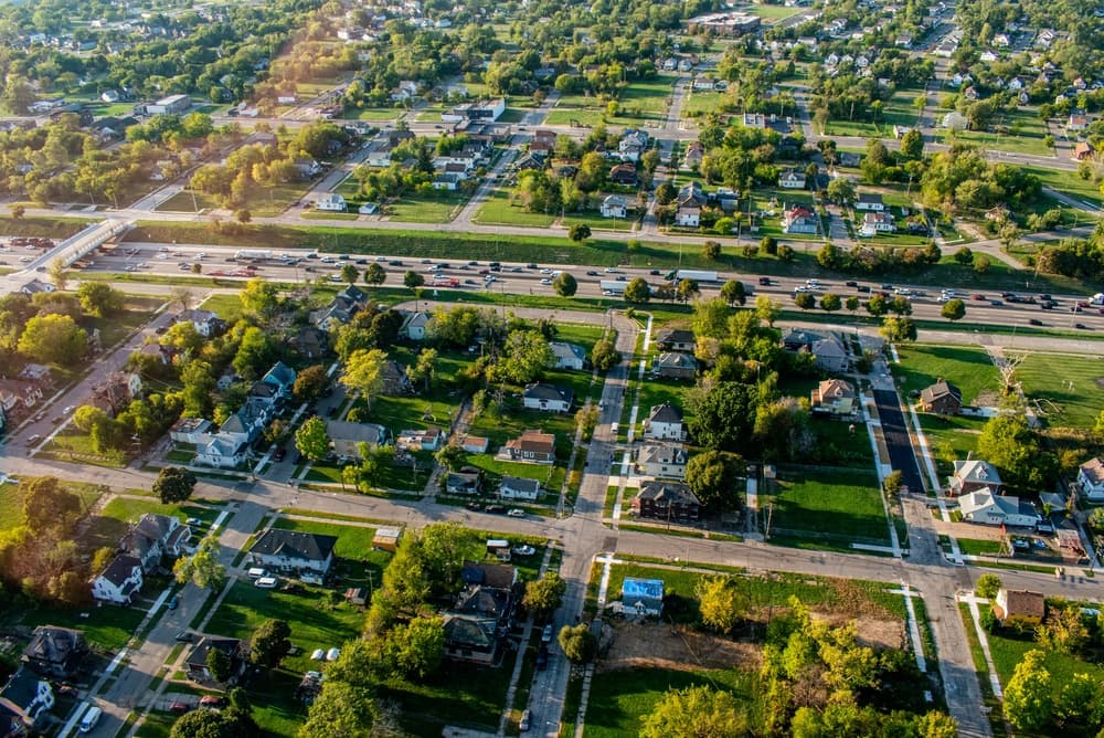 Selling Under Pressure? Detroit Broker Advises Homeowners to Know Their Net Proceeds Before Accepting an Offer