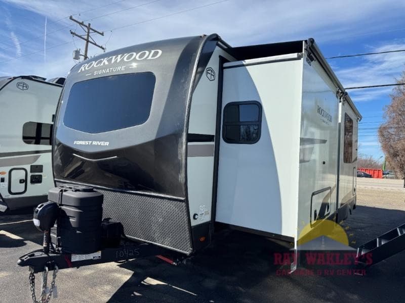 Ray Wakley's Car Care & RV Center Expands RV Rental Program and Service Offerings in Pennsylvania