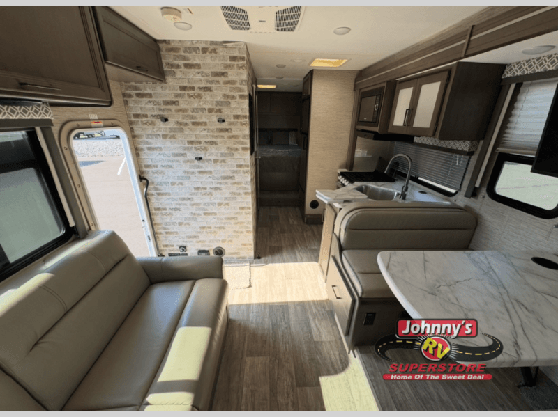 Johnny's RV Superstore Updates Inventory to Reflect Steady Alabama RV Market Demand